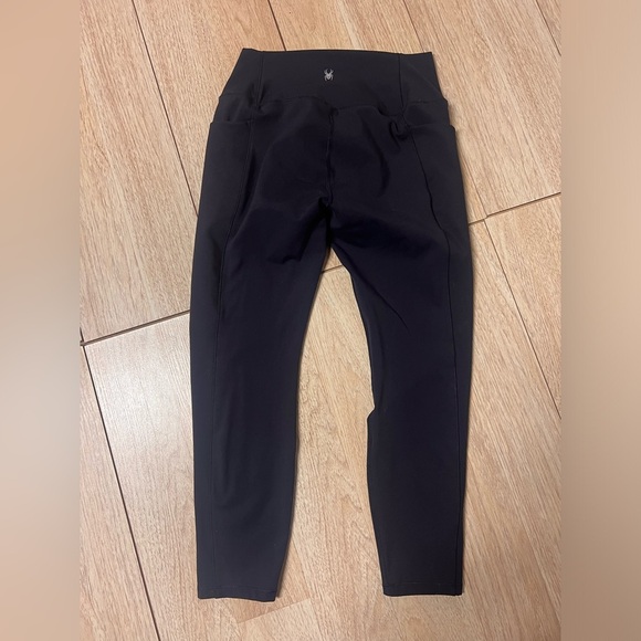 Spyder Active Black Pocket Crop Leggings 24” - Picture 6 of 6